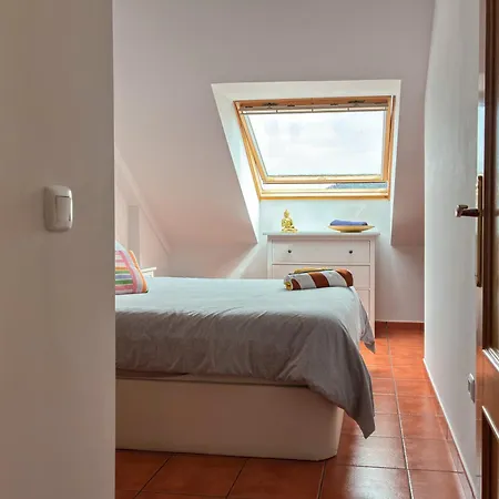 Atic Of Livinggaliciabeach Appartement *